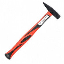 Молоток слесарный 200г ручка из фибергласа INTERTOOL HT-0202 (17745)