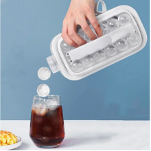 Силиконовая форма для льда на 17 шариков ICE CUBE TRAY Переносная бутылка для льда Белая (17855)